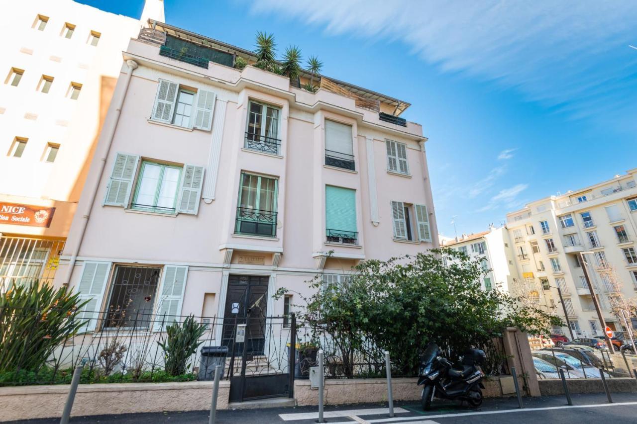 Modern - Promenade Des In Appartement Nice